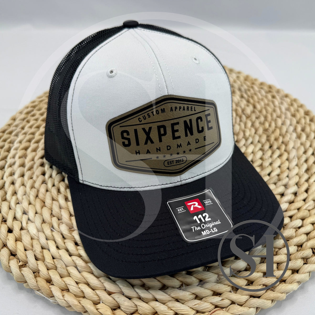 SIXPENCE HANDMADE SIGNATURE LEATHER PATCH SNAPBACK