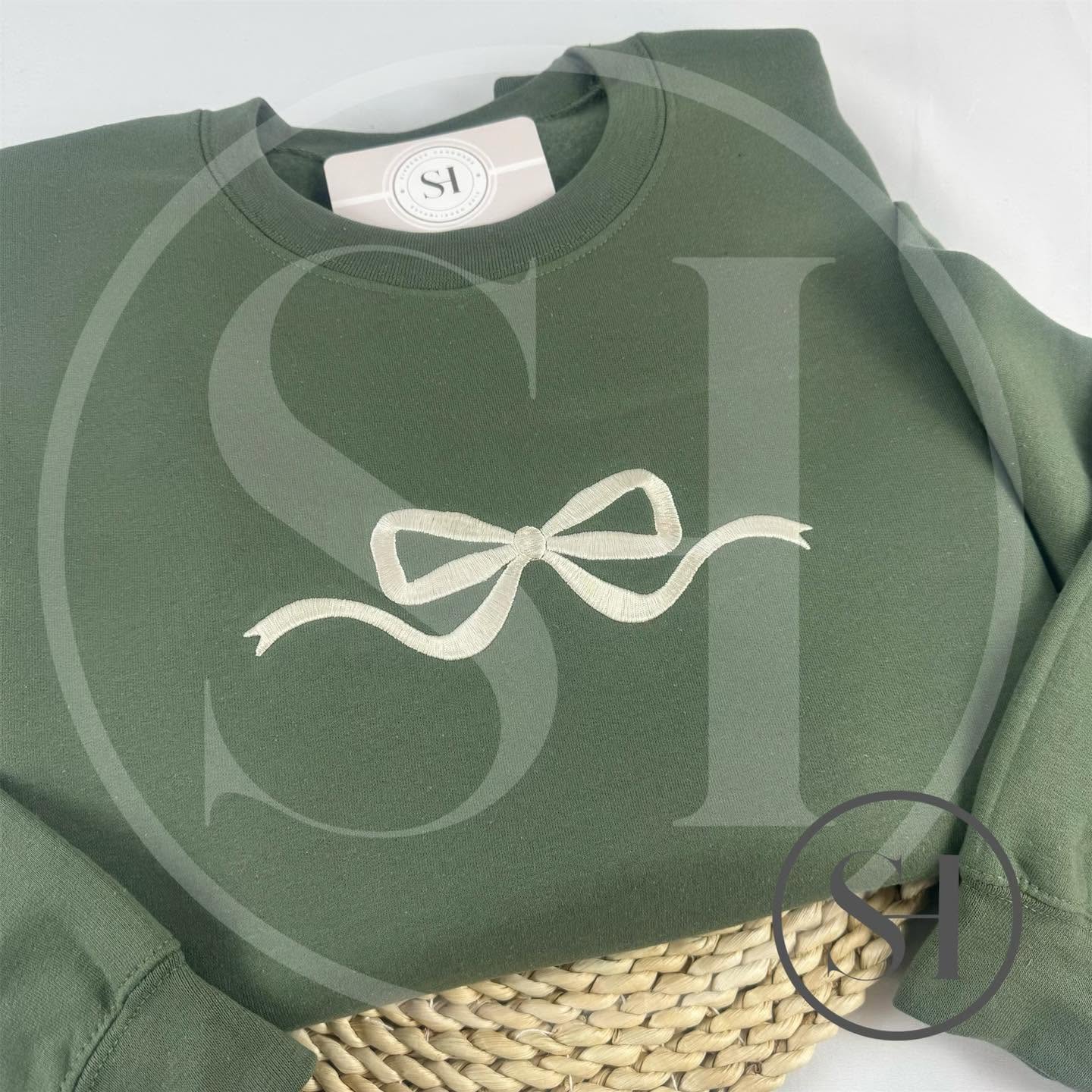 EMBROIDERED CLASSIC BOW - CUSTOM SHIRT