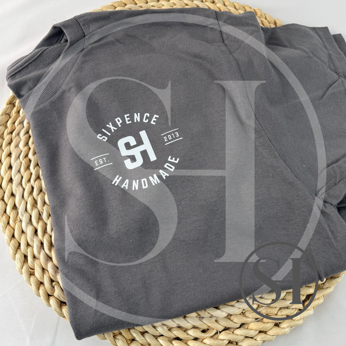 SIXPENCE HANDMADE SIGNATURE DESIGN - BUILD YOUR OWN SIXPENCE MERCH SHIRT